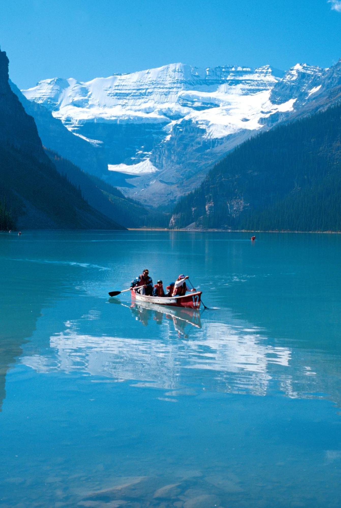 Paradise Lodge And Bungalows Lake Louise Zewnętrze zdjęcie